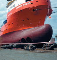Ship launching by airbags